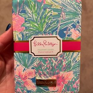 NWT Lilly Pulitzer Passport Cover